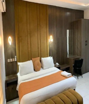Mini Suite