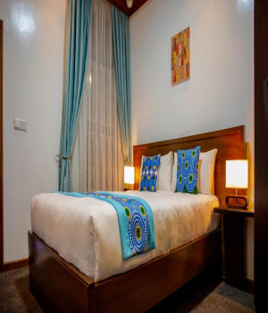 2 bedroom