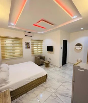 2 bedroom
