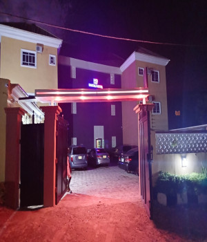 Boon Bourdillon Hotel