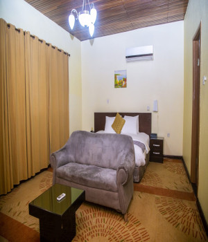 executive 1