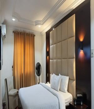 Super Executive Room