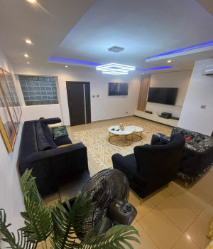 Earthklass Apartment