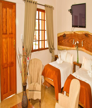 Luxury Family Suite