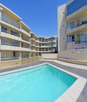Lagoon Beach Hotel &Spa