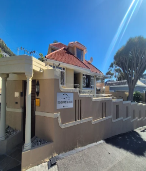 SunDown Manor Guesthouse