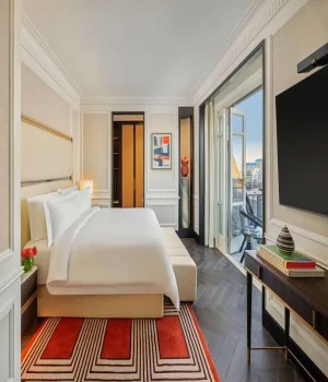 Fairmont room