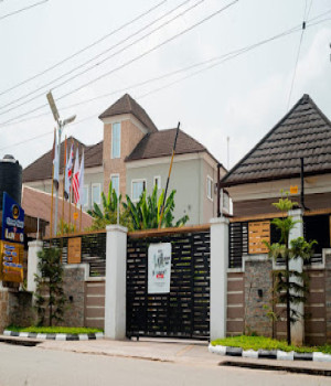 Kosam Global Hotel & Suite By LUNEEG