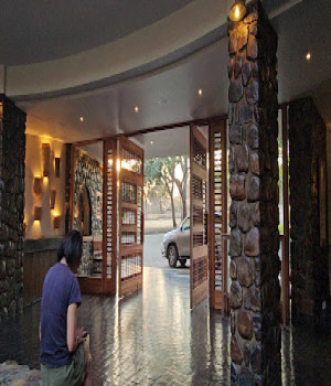Hwange Safari Lodge