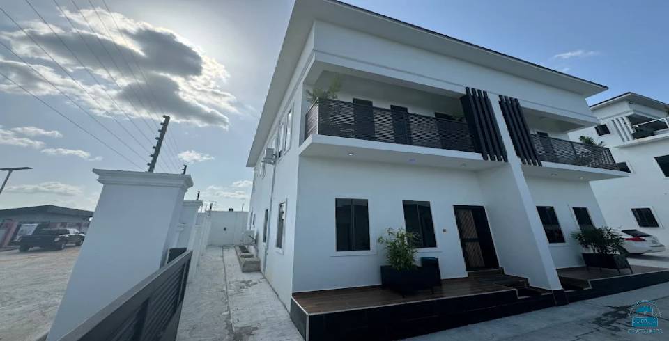 Cent Apartments