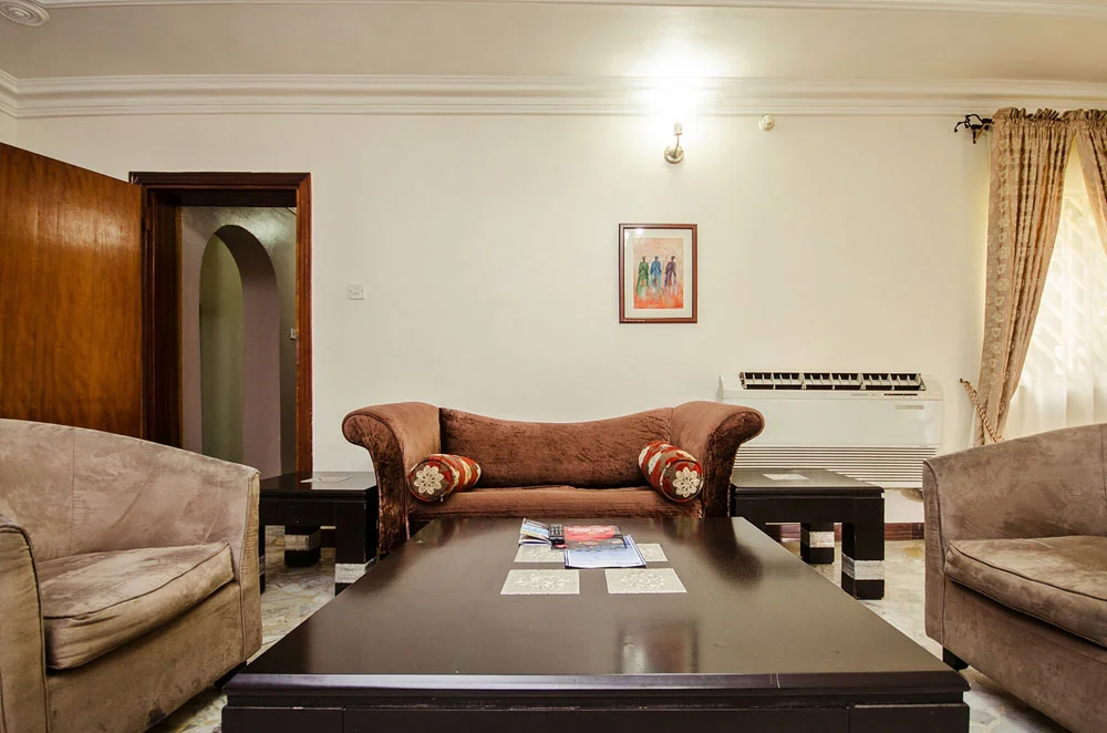 royalty apartments