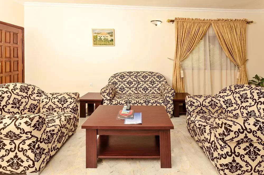 royalty apartments