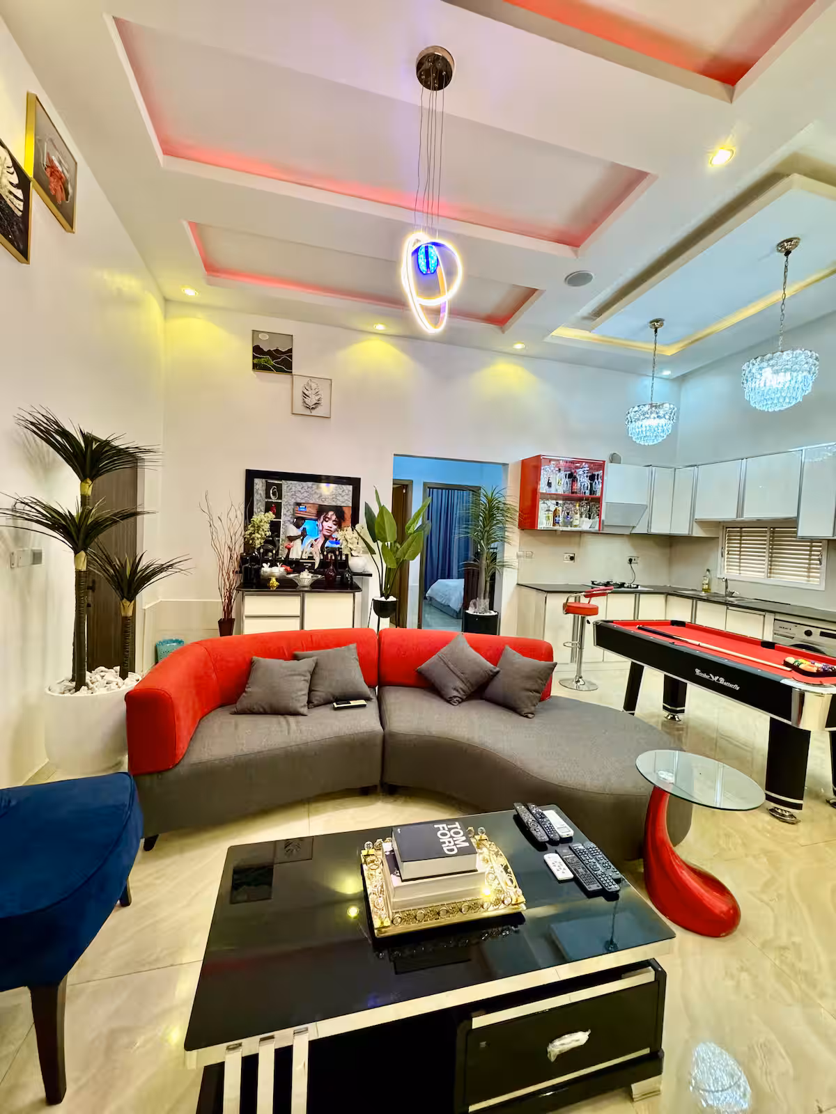 Ugos Luxury Apartments 