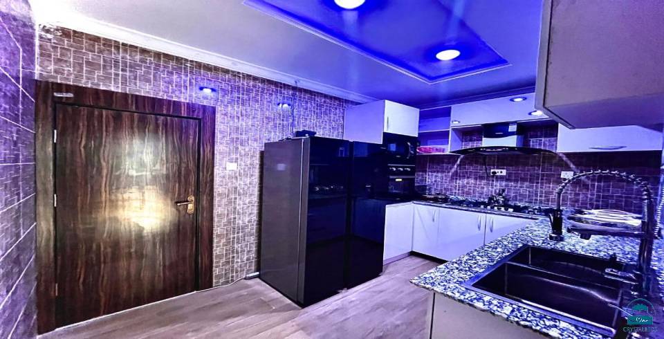 The Moonshine Residence Royal