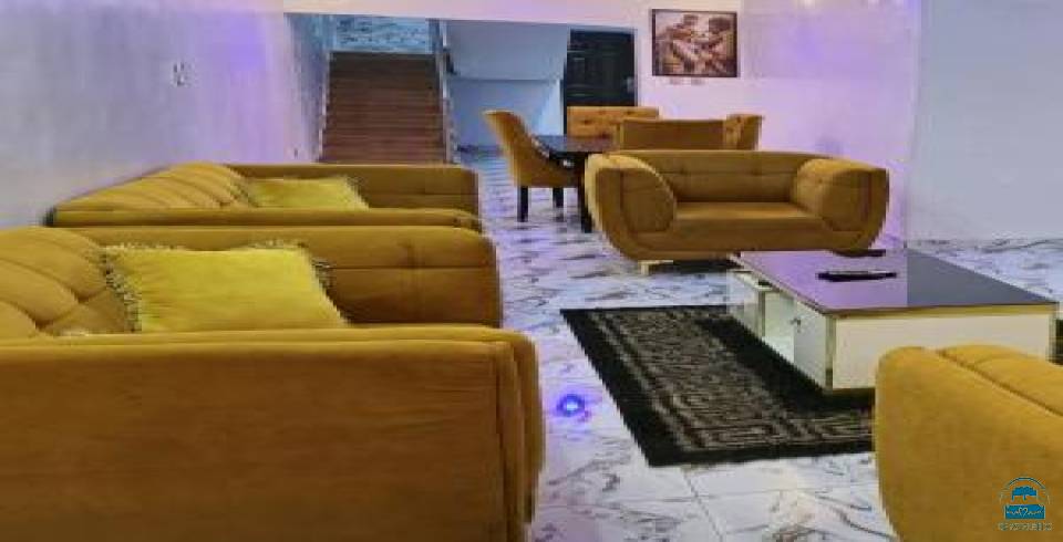   S&A Lump Apartments