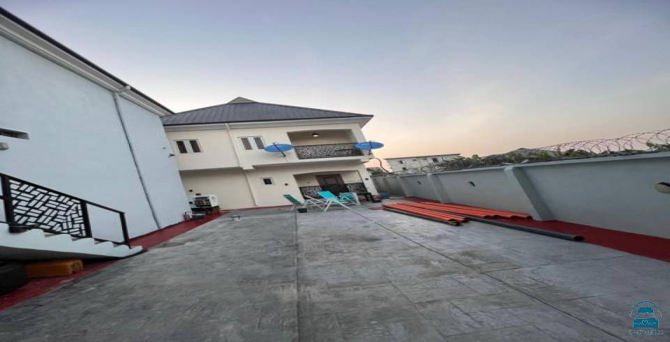 Bahochi Villa