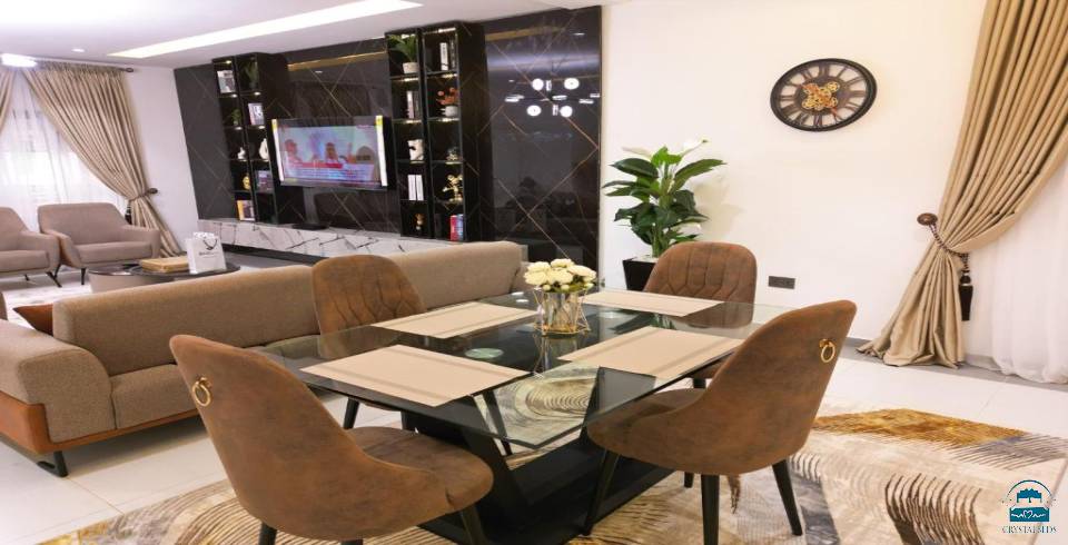 J&O Luxury Apartment