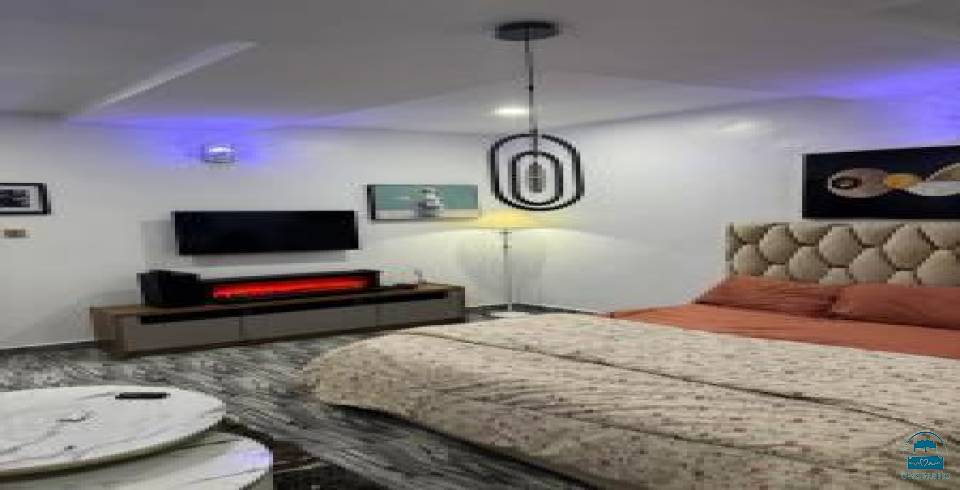 Majestic Oasis Apartments