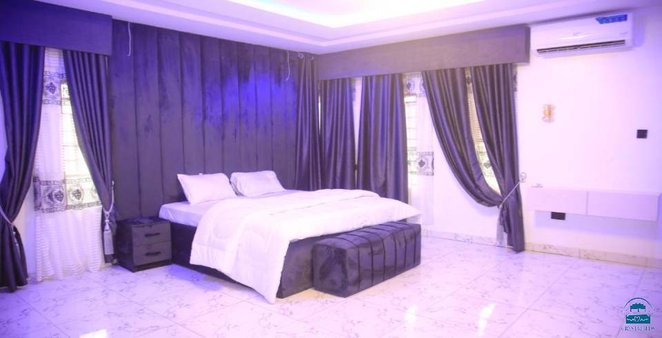 Bay Residence