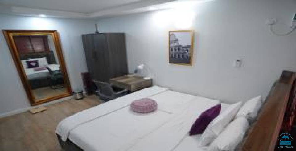 House 7 mbora
