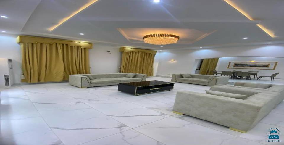 Unique Apartment