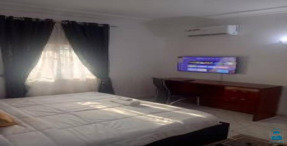 Star Luxury Suites and Apartments