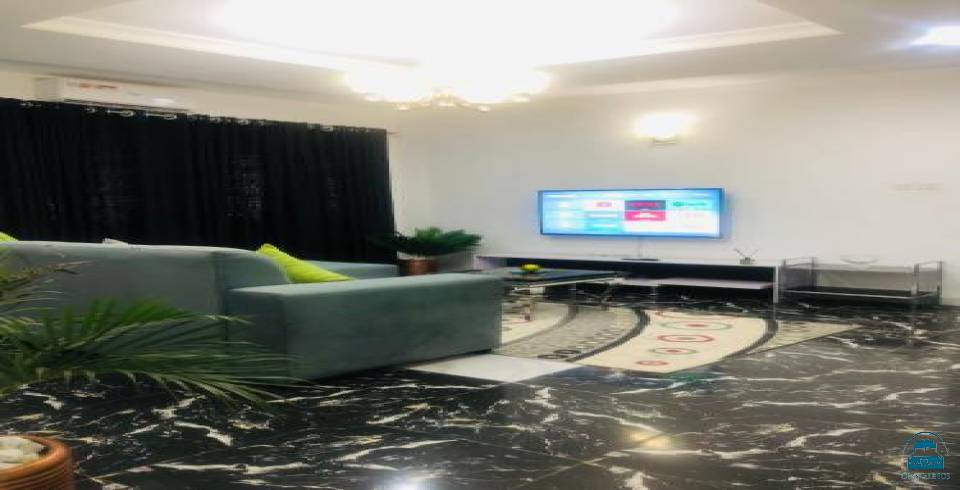 Star Luxury Suites and Apartments