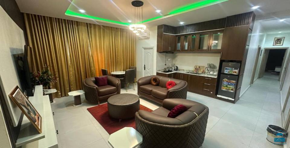 Lucy and Jacobs Luxury Service Apartment