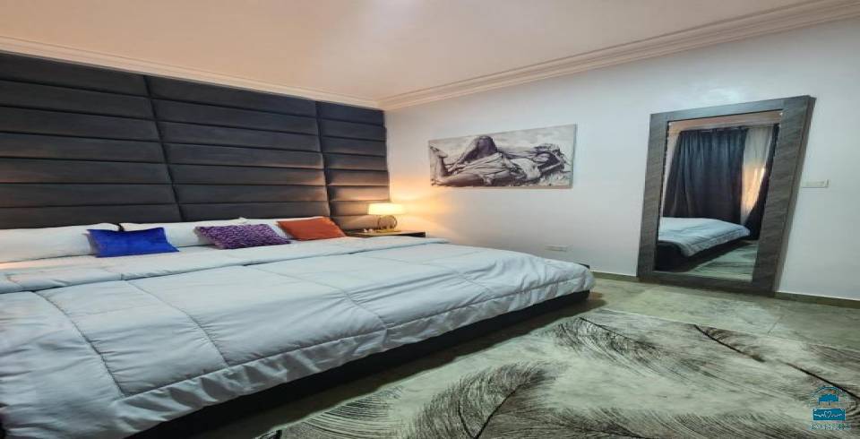 Noams Apartment