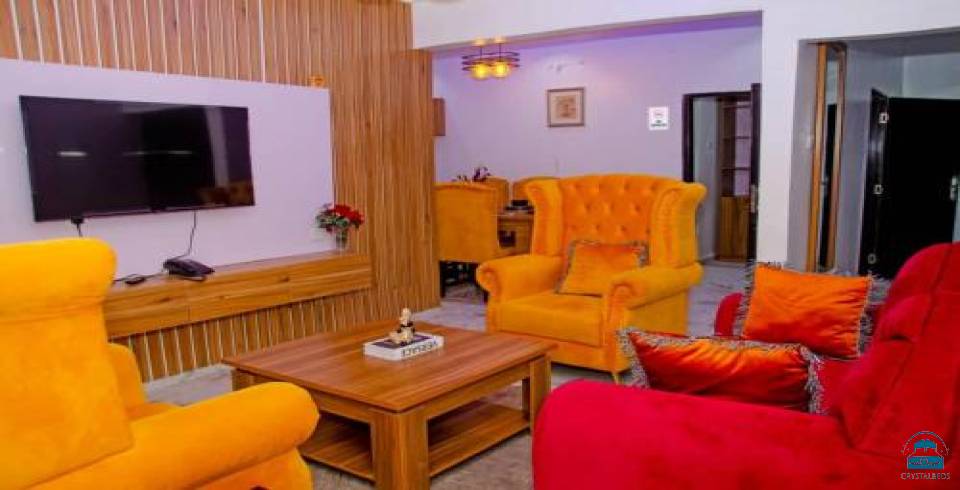 TRIPLE J\'S INN & APARTMENTS