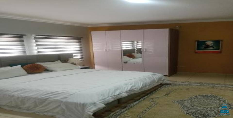 Ensuit Apartment