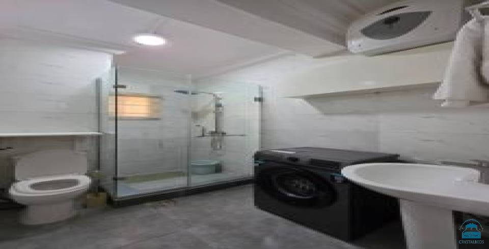 Atlantic Court Apartment