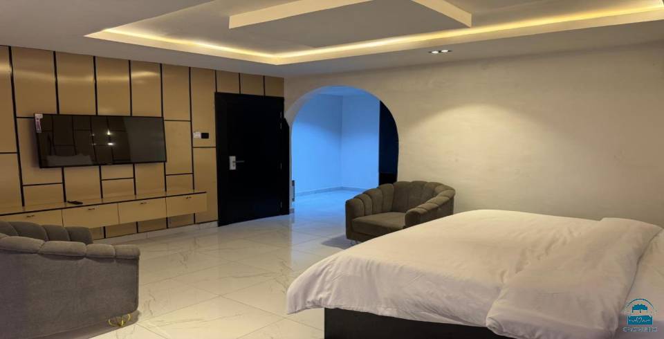 D5 Hotel And Apartments