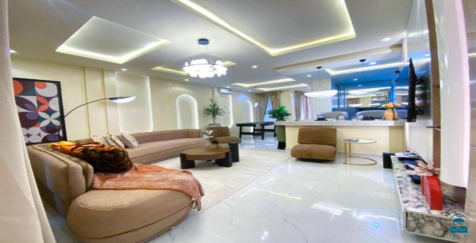 Noah\'s Court Apartments