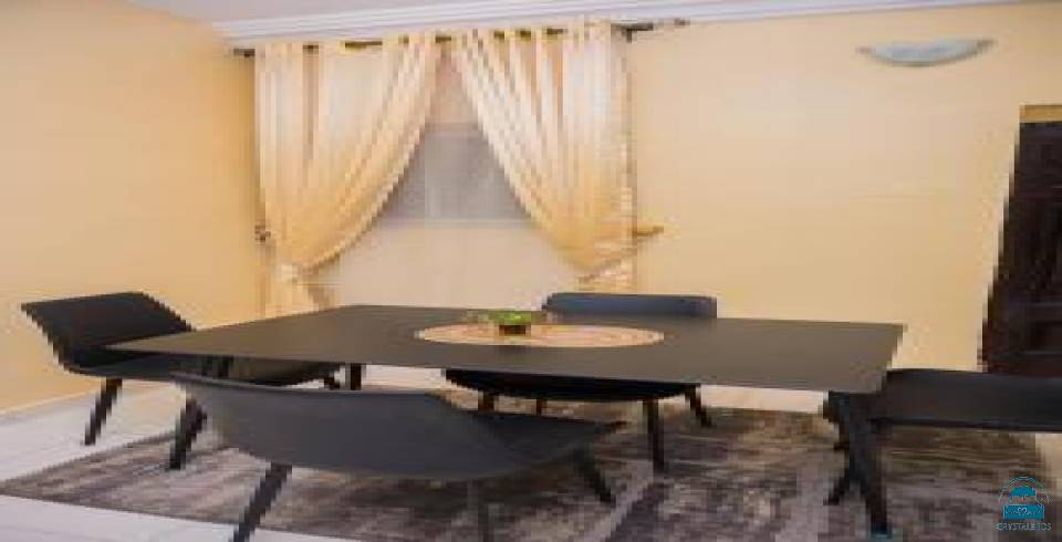 E & G Hotels and Suites