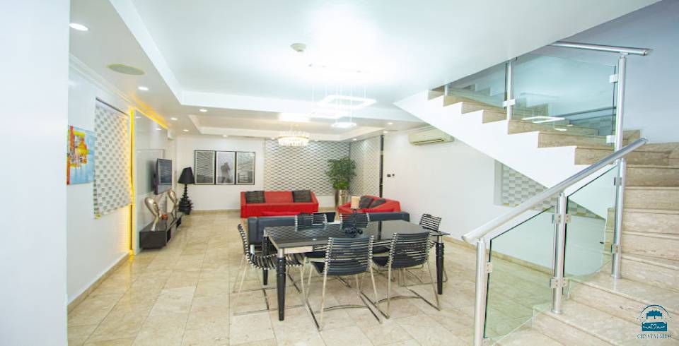  Noah's Court Apartments