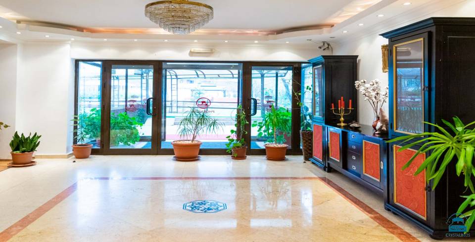 PHOENICIA SUITES HOTEL