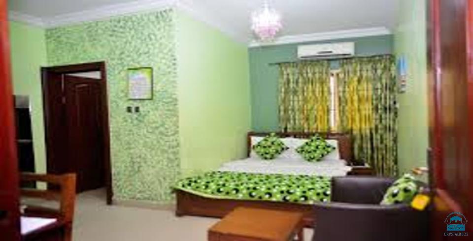 Academy suites 