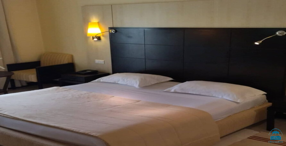 Hwange Safari Lodge