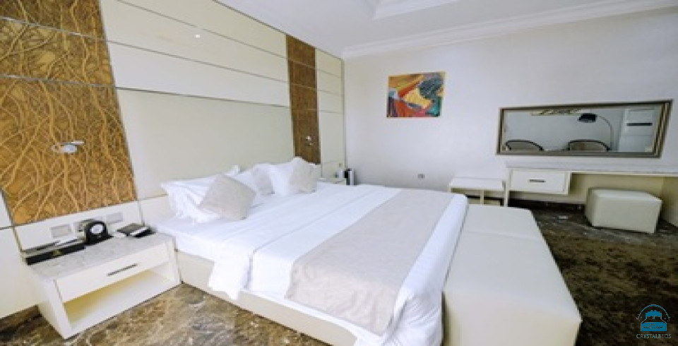 The Wells Carlton Hotel & Apartments