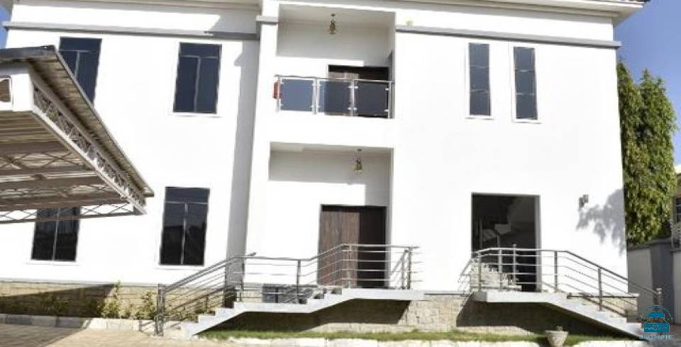 Hera Apartments