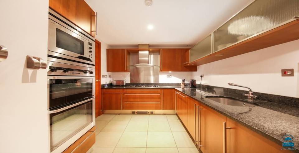 Precious Pavilion Apartment
