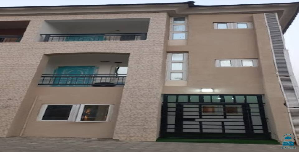 MEGA PAVILLION APARTMENT GWARINPA