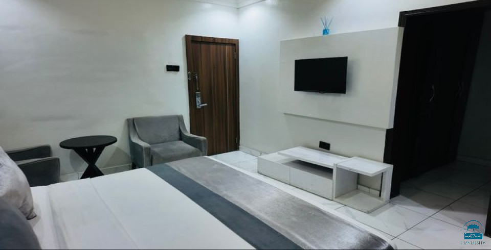 TZAR VIDSON Luxury Hotel & Suites