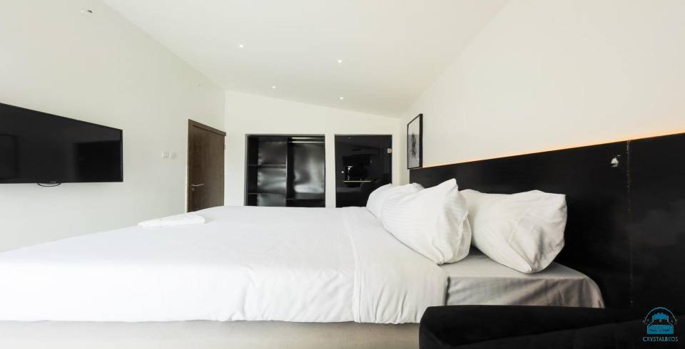 Luxe Realty Ltd 