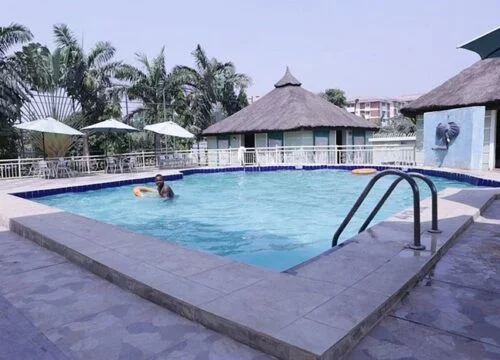 Onyx Hotel & Apartments