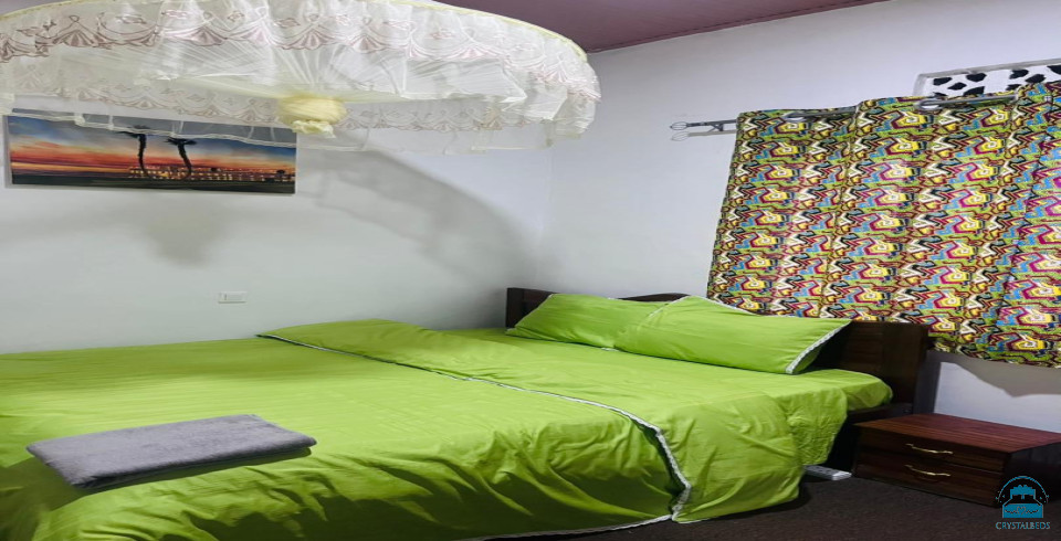 FIG TREE: accommodation, conferencing, restaurant.