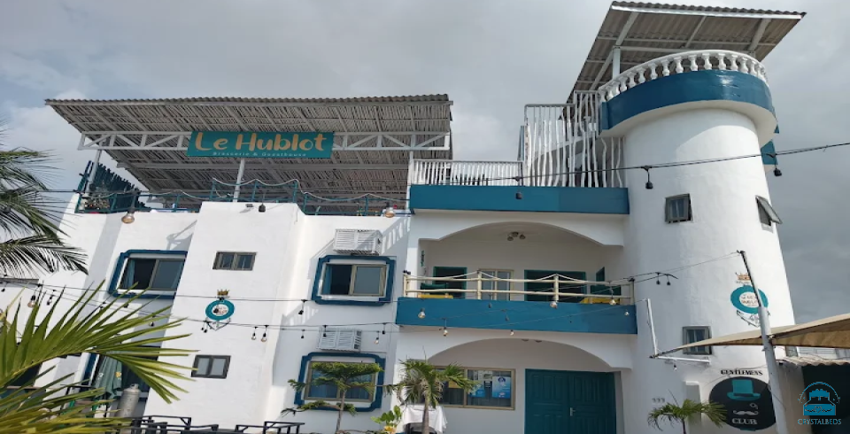 Le Hublot Hotel