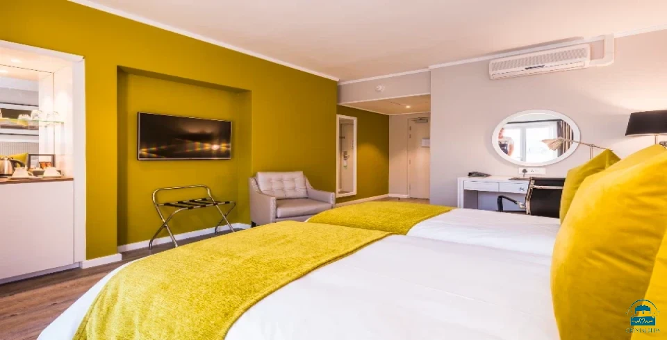 Simon's Town Quayside Hotel/lodge
