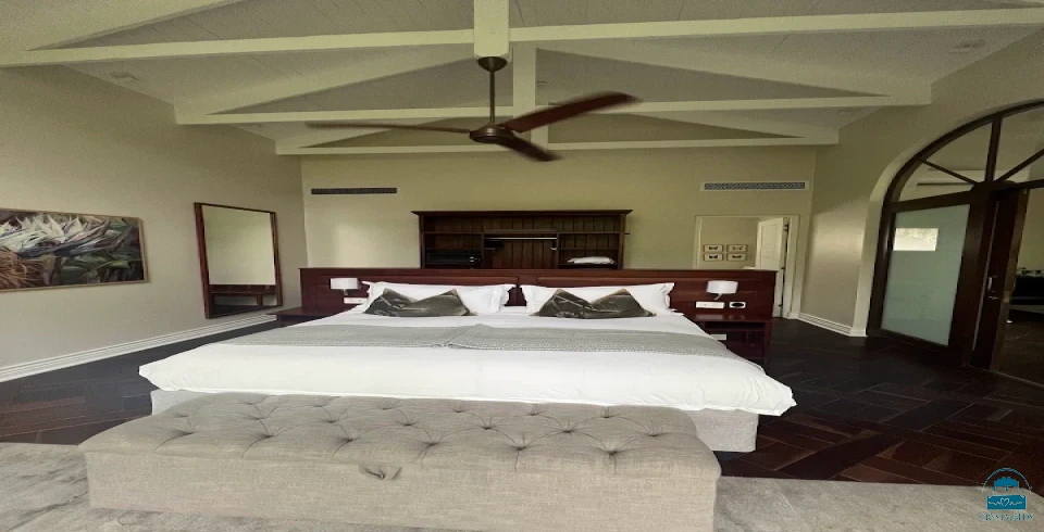 Palm River Hotel